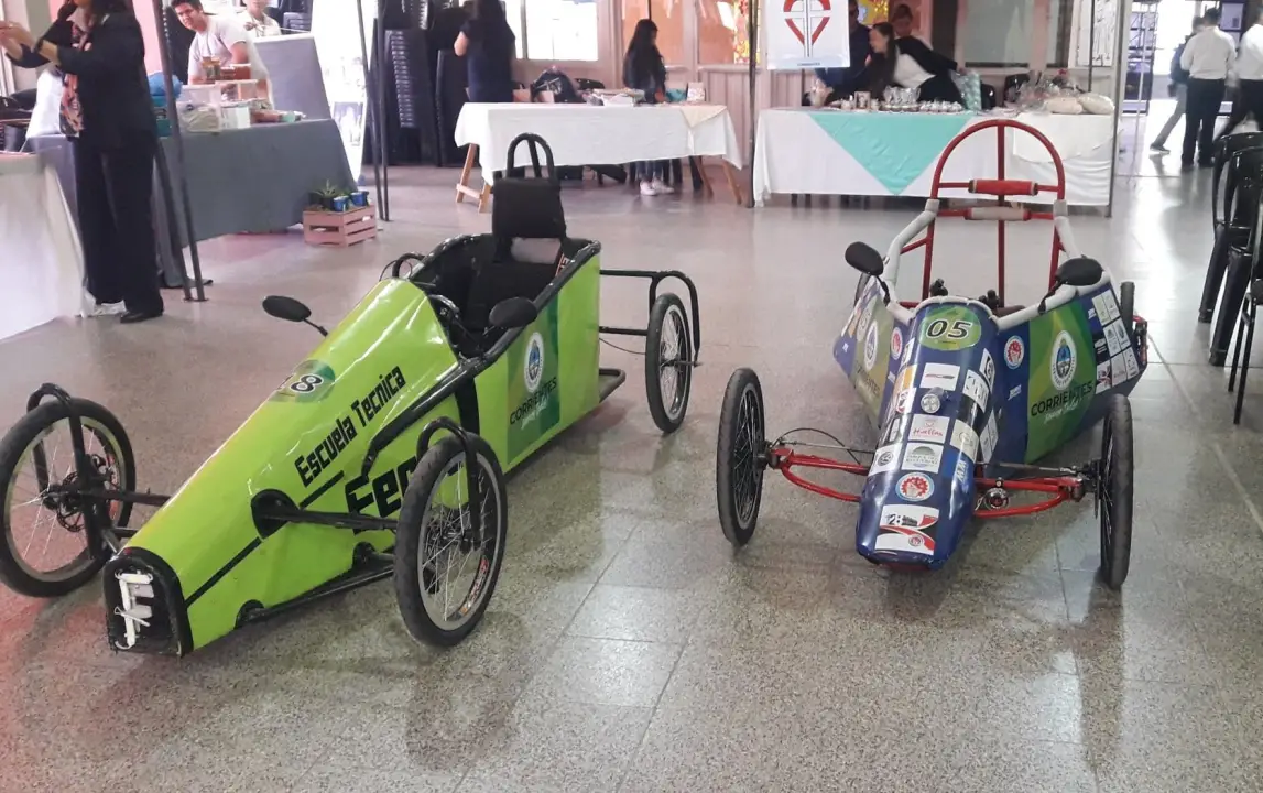 385023034_10228566108769117_9162394655395616019_n.jpg